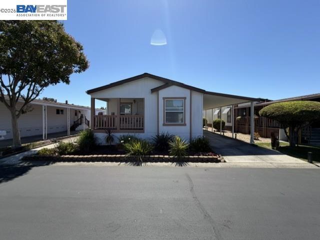 29231 Whalebone Way Property Photo 1