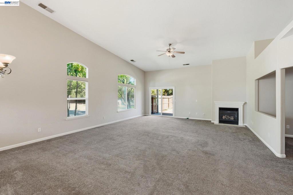 1532 Sophie Ln Property Photo 5