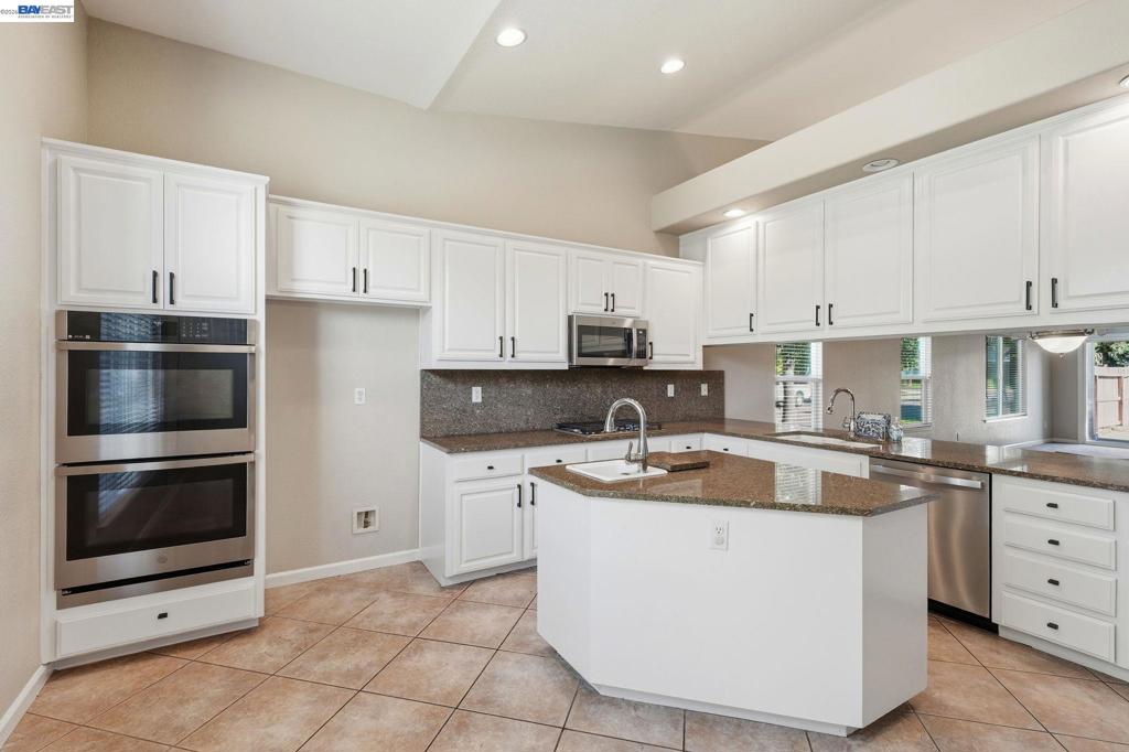 1532 Sophie Ln Property Photo 14