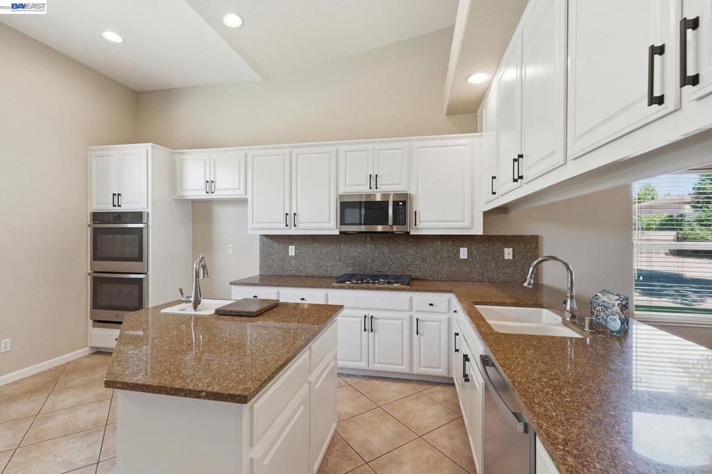 1532 Sophie Ln Property Photo 15