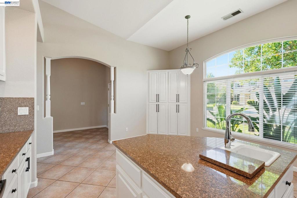 1532 Sophie Ln Property Photo 16