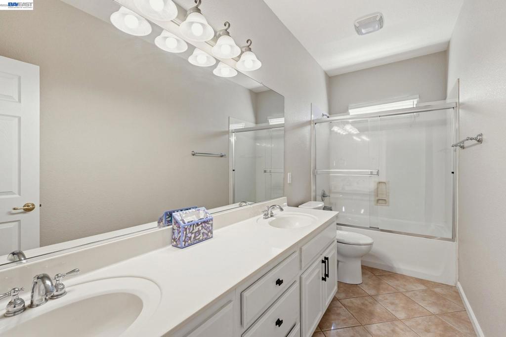 1532 Sophie Ln Property Photo 35