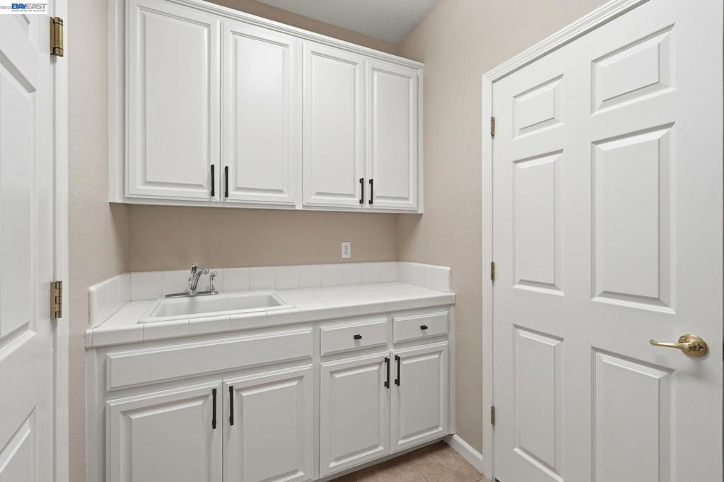 1532 Sophie Ln Property Photo 37