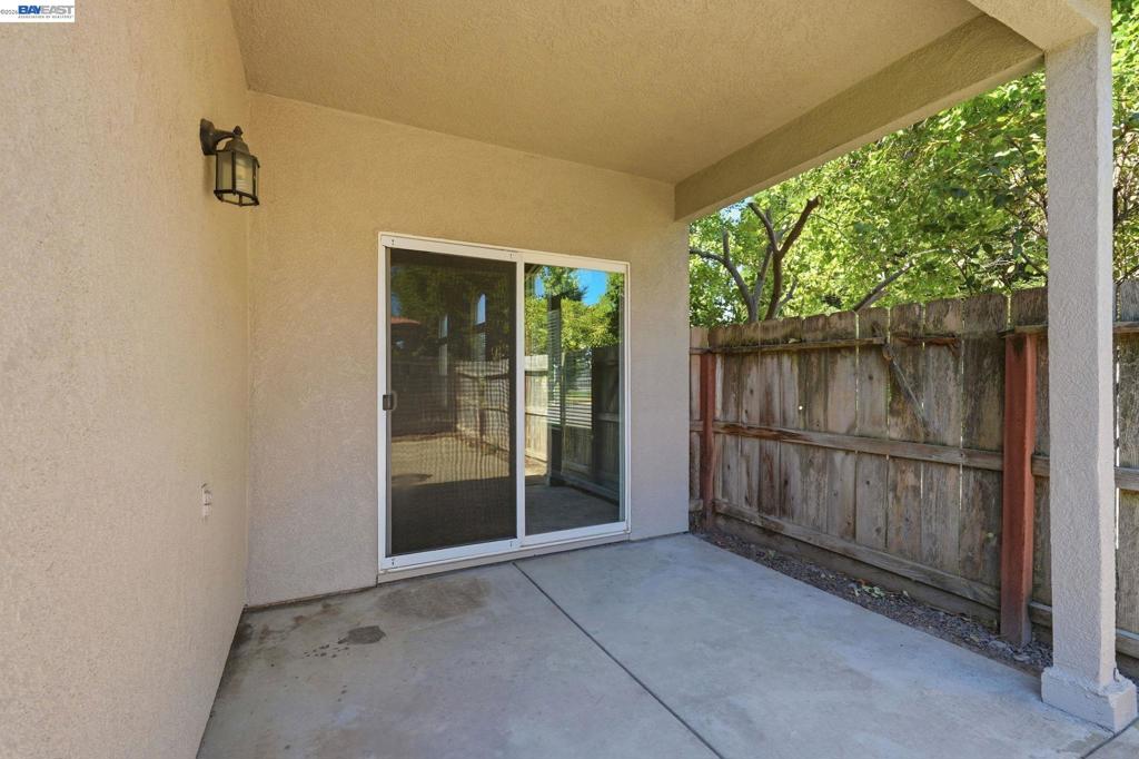 1532 Sophie Ln Property Photo 41