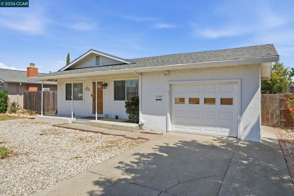 1548 James St Property Photo 4