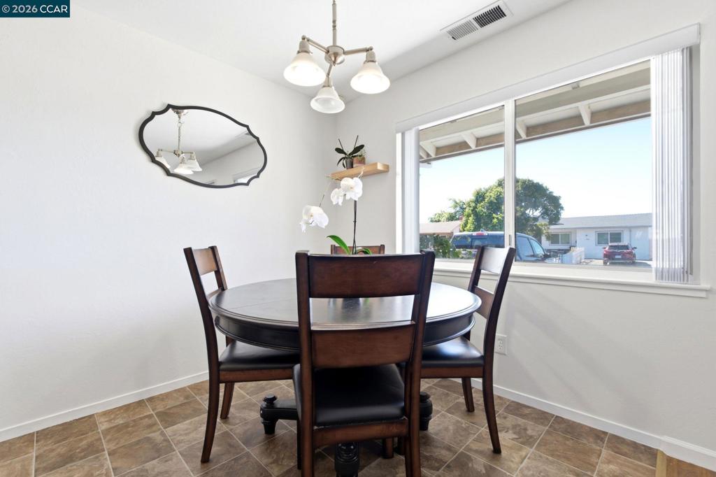 1548 James St Property Photo 10