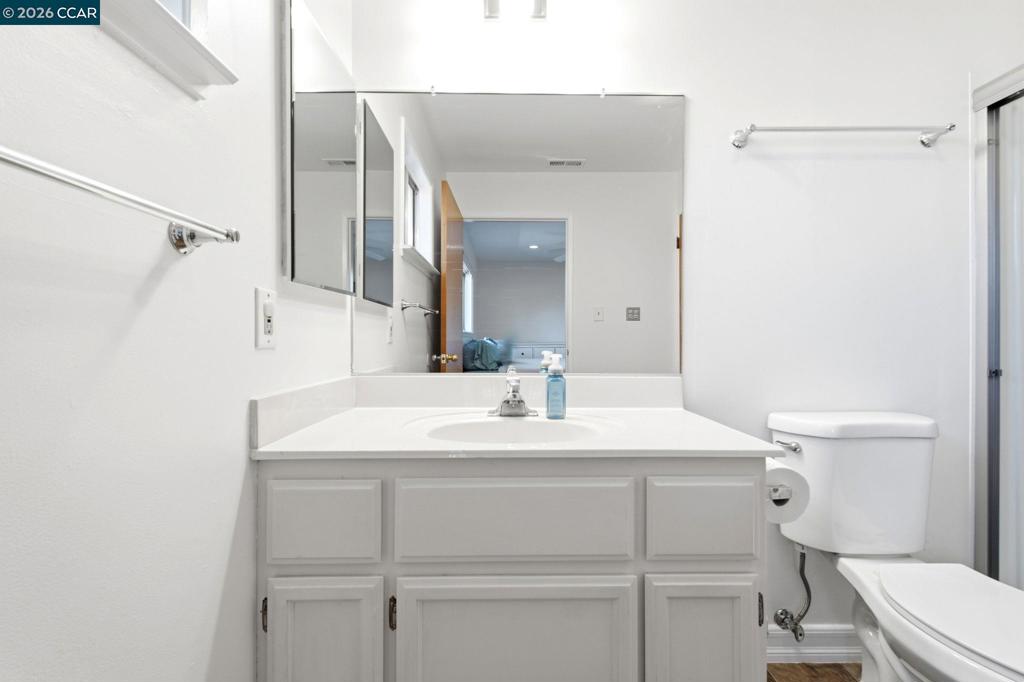 1548 James St Property Photo 21