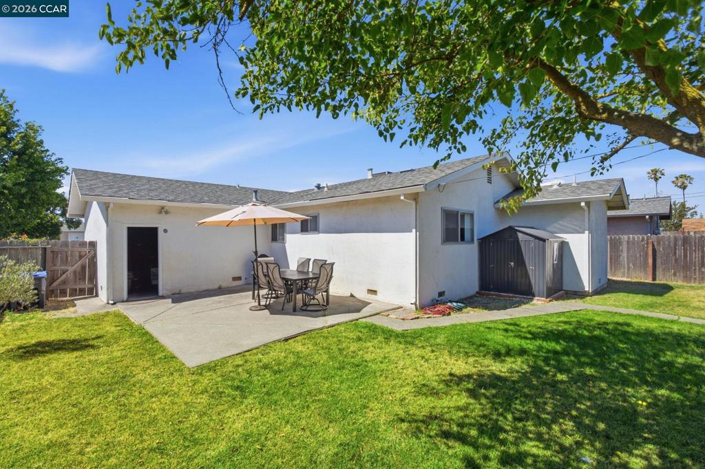 1548 James St Property Photo 31
