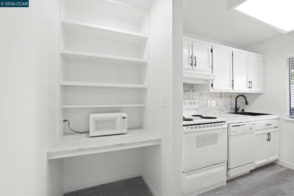 1437 Marchbanks Dr 3 Property Photo 11