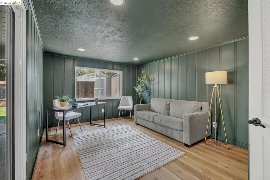 1848 Polk St Property Photo 23