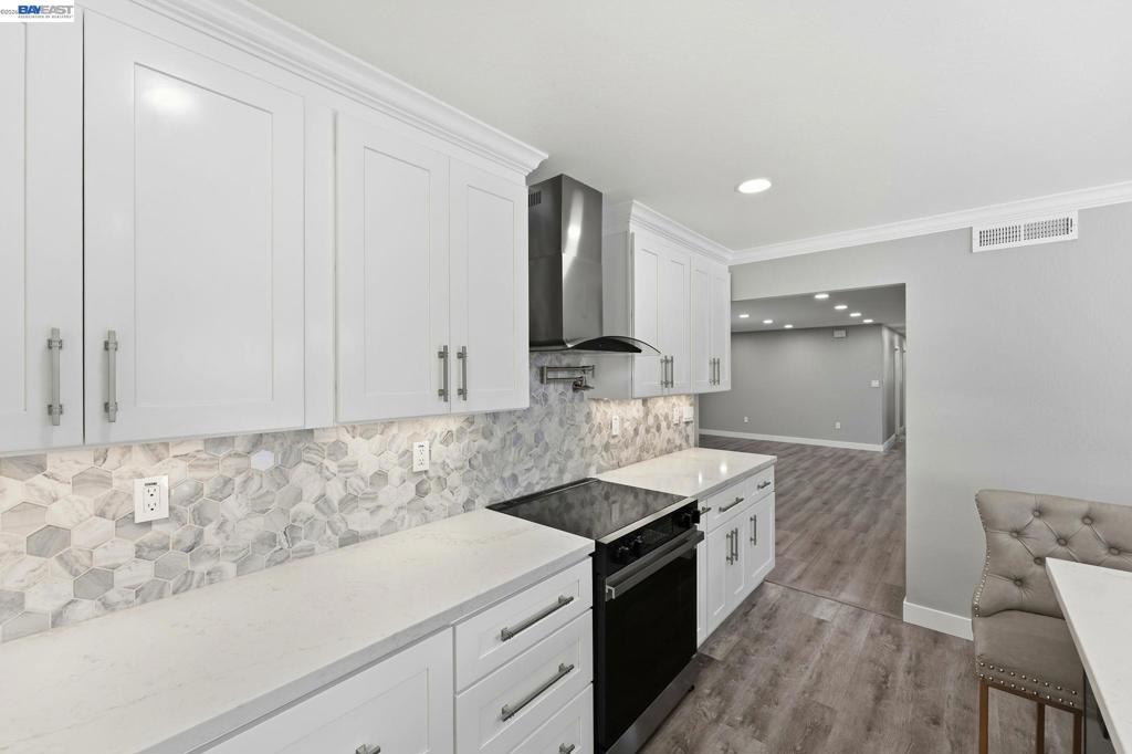 6311 Belmont Pl Property Photo 14