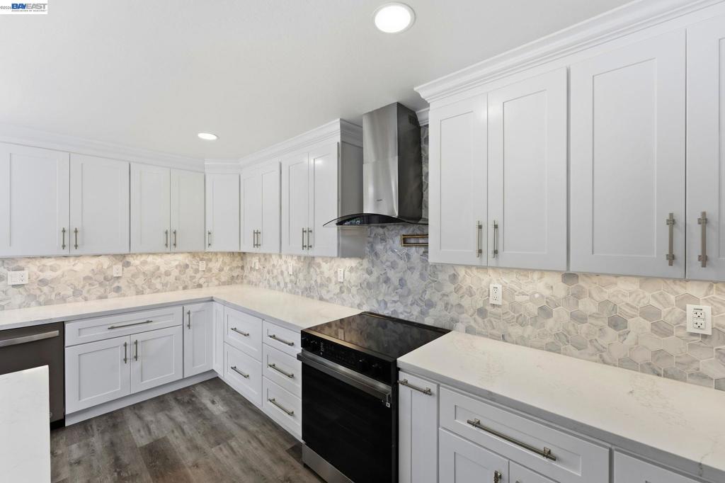 6311 Belmont Pl Property Photo 15