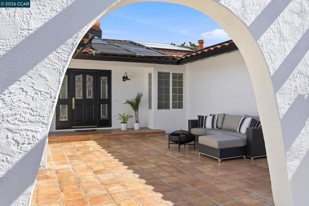 155 Franciscan Drive Property Photo 4