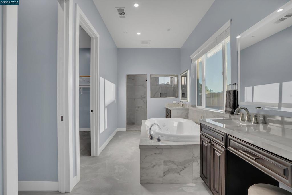 30 W Cypress Place Property Photo 12