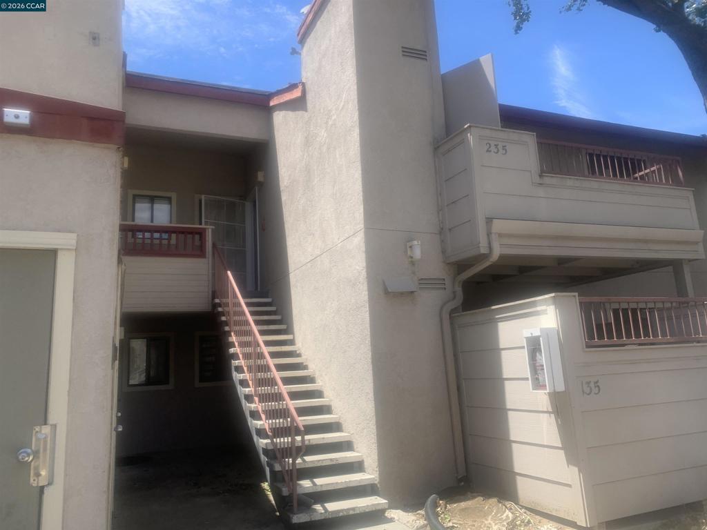 7 Lancaster Cir 235 Property Photo 1