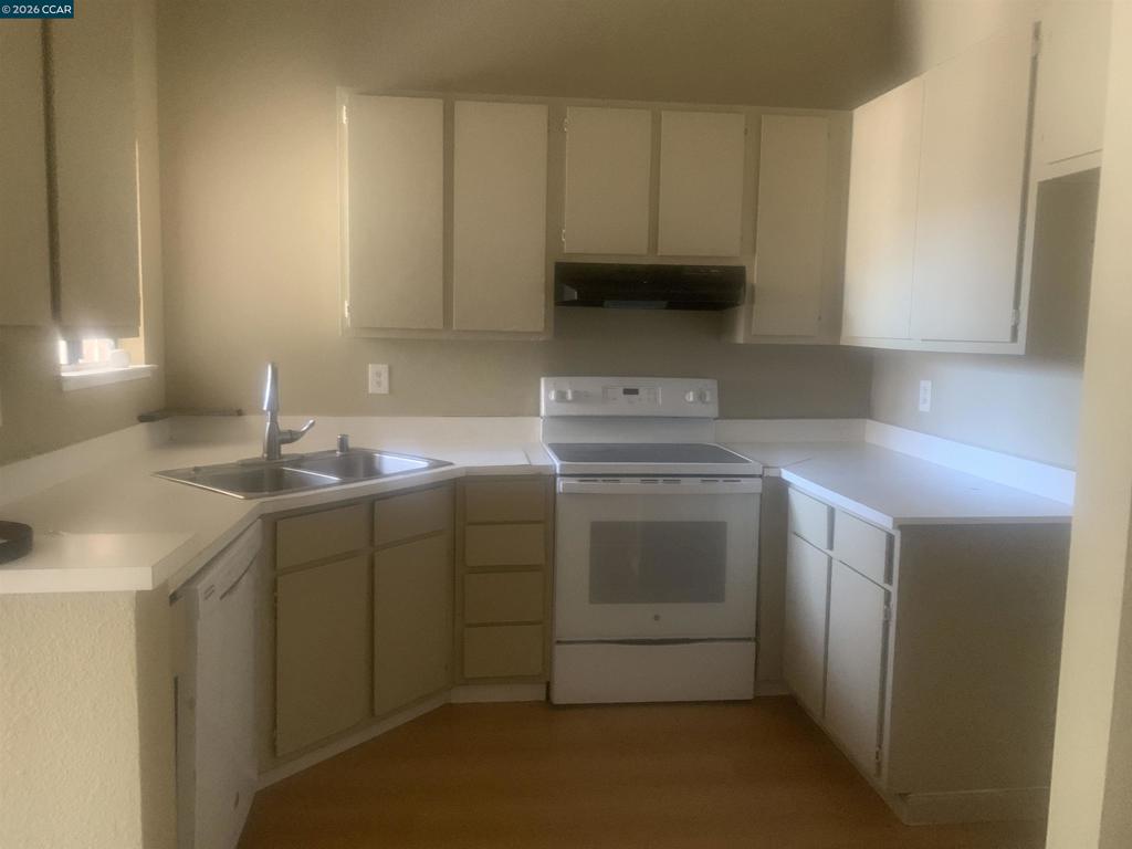 7 Lancaster Cir 235 Property Photo 2