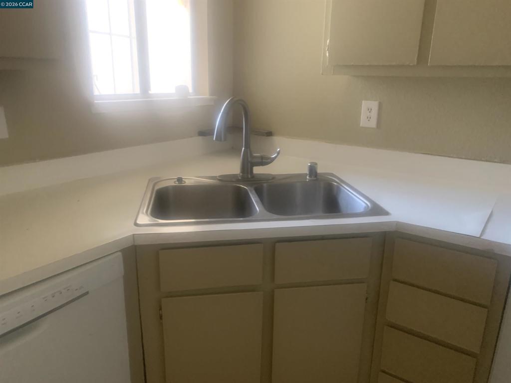 7 Lancaster Cir 235 Property Photo 4