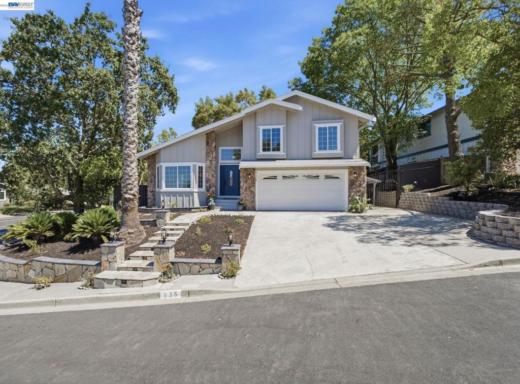 935 Granite Ct