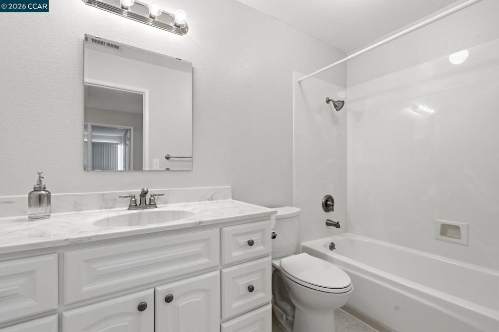 5095 Valley Crest Dr 309 Property Photo 19
