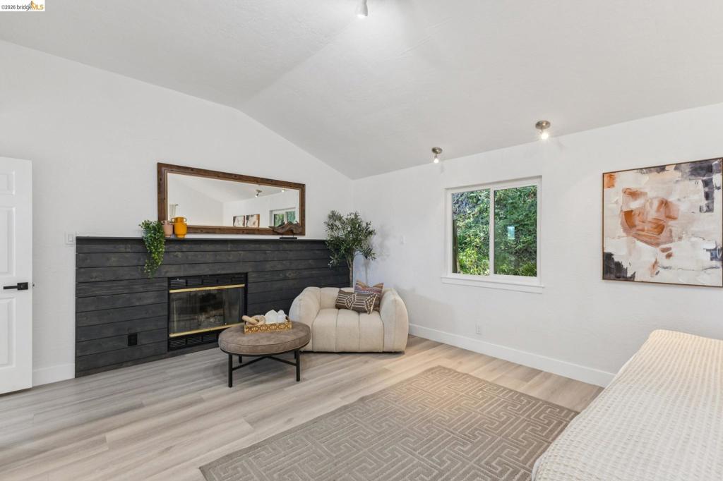 6756 Snake Road Property Photo 20