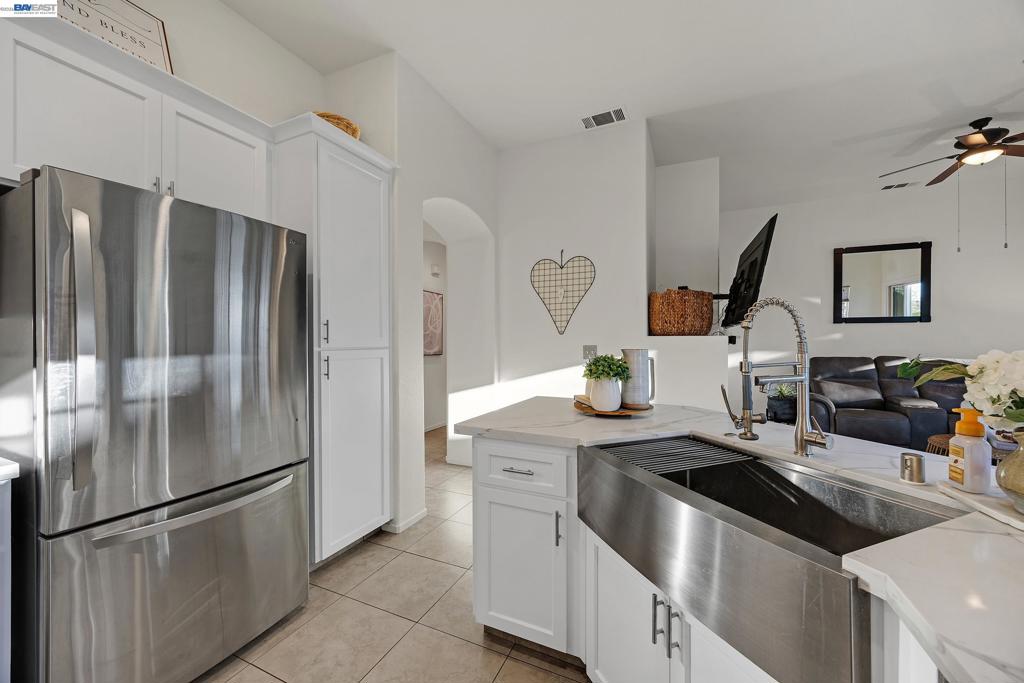 6342 Altamar Circle Property Photo 14