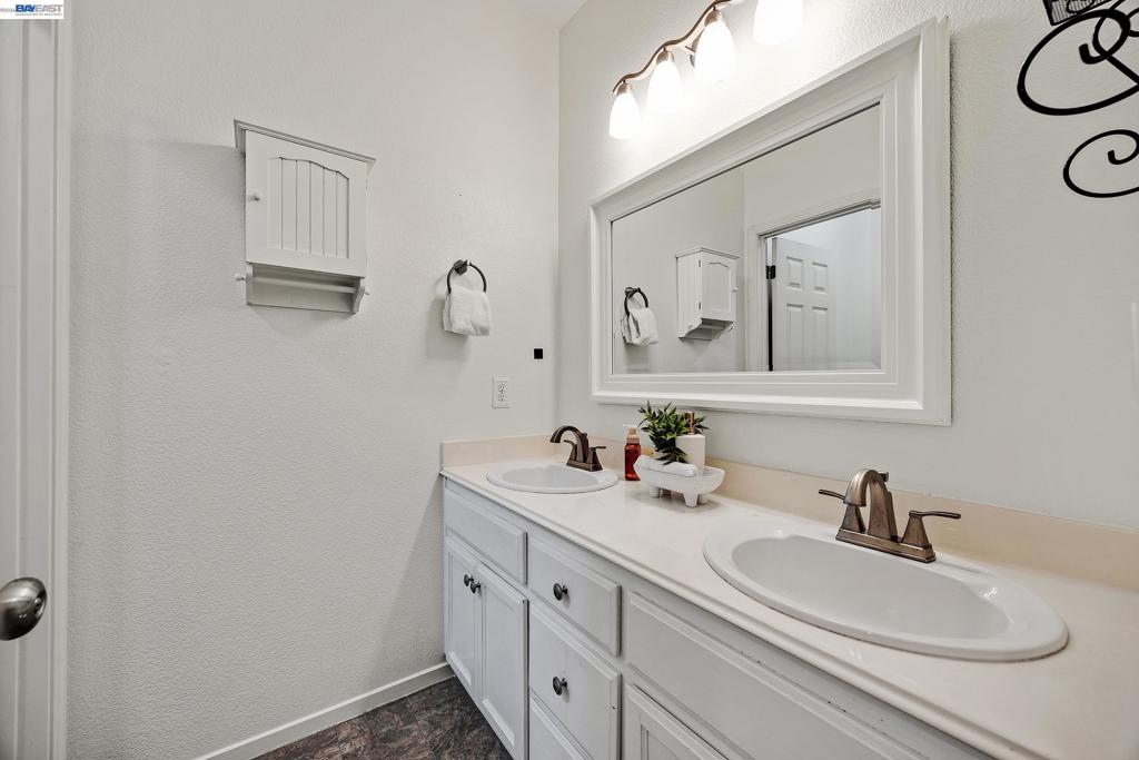 6342 Altamar Circle Property Photo 28