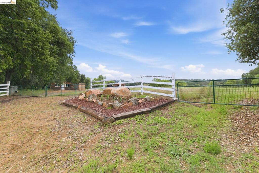41141505 Property Photo 5