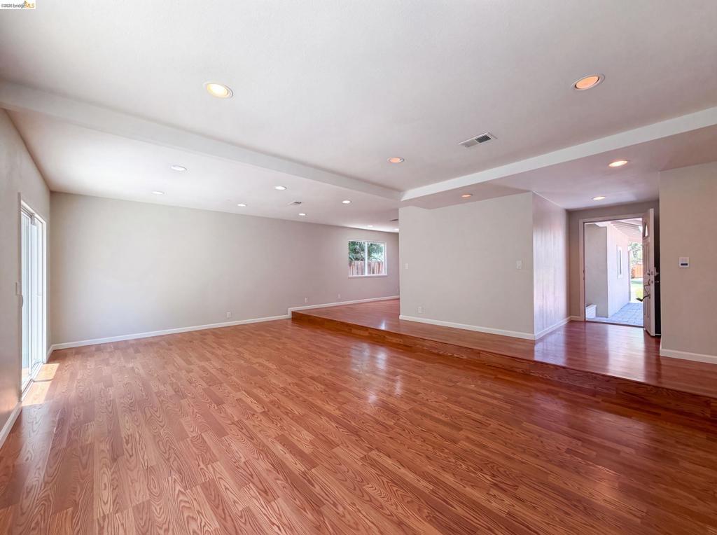 1496 Soccer Ct Property Photo 11