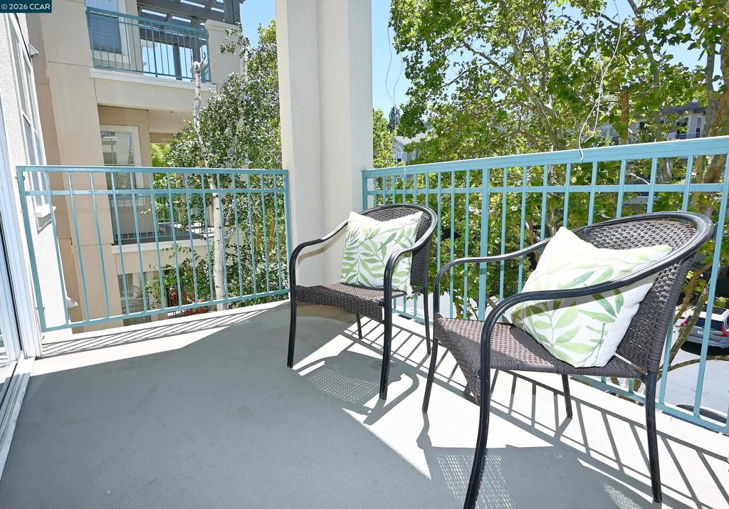1840 Tice Creek Dr 2345 Property Photo 8