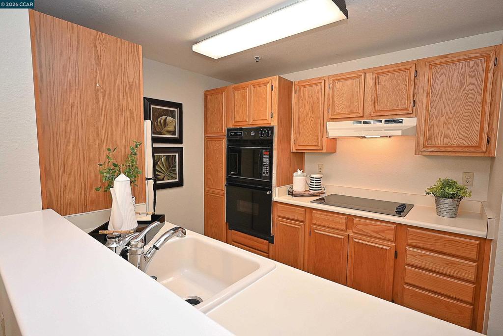 1840 Tice Creek Dr 2345 Property Photo 17