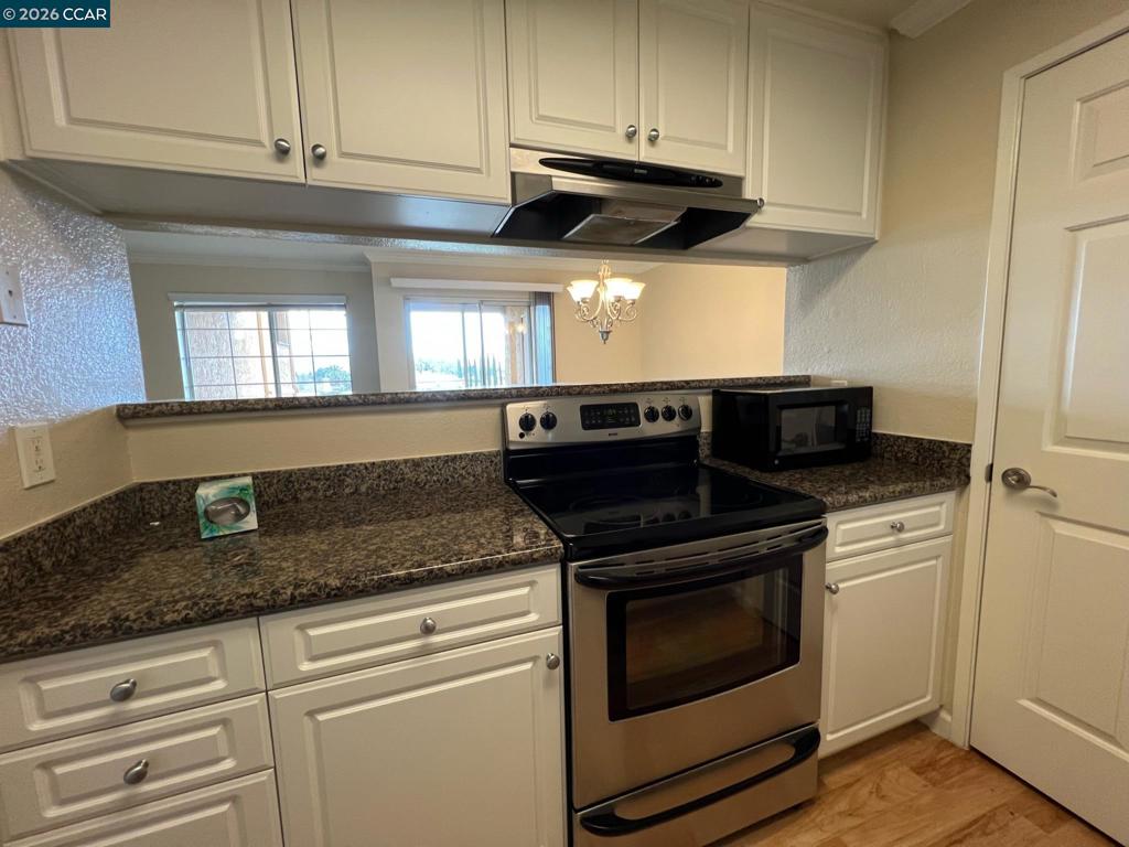 460 Bollinger Canyon Ln 286 Property Photo 4