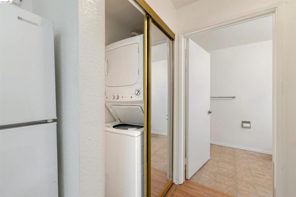5 Lancaster Cir 121 Property Photo 7