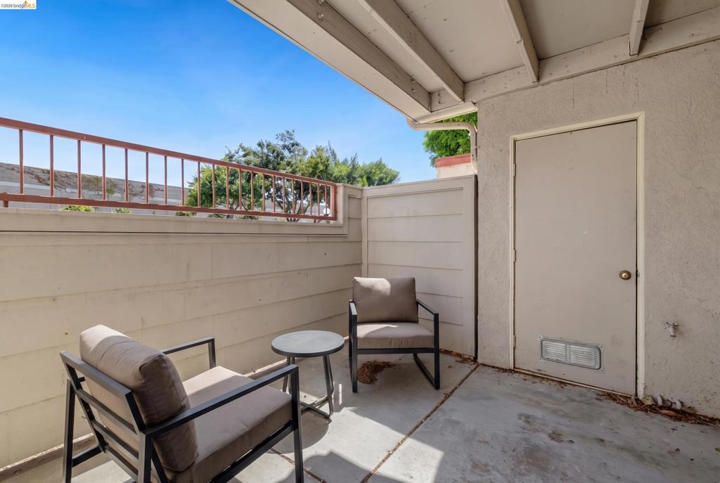 5 Lancaster Cir 121 Property Photo 17