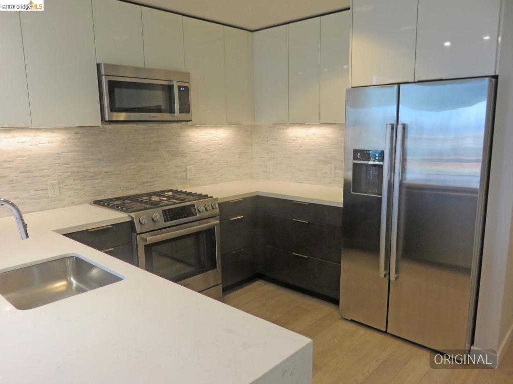 10 Innes Ct 307 Property Photo 8