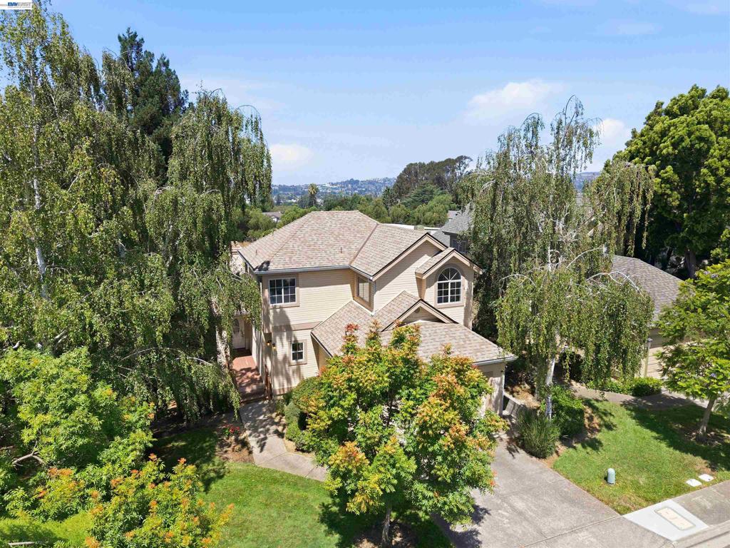23661 Glenbrook Lane Property Photo 4