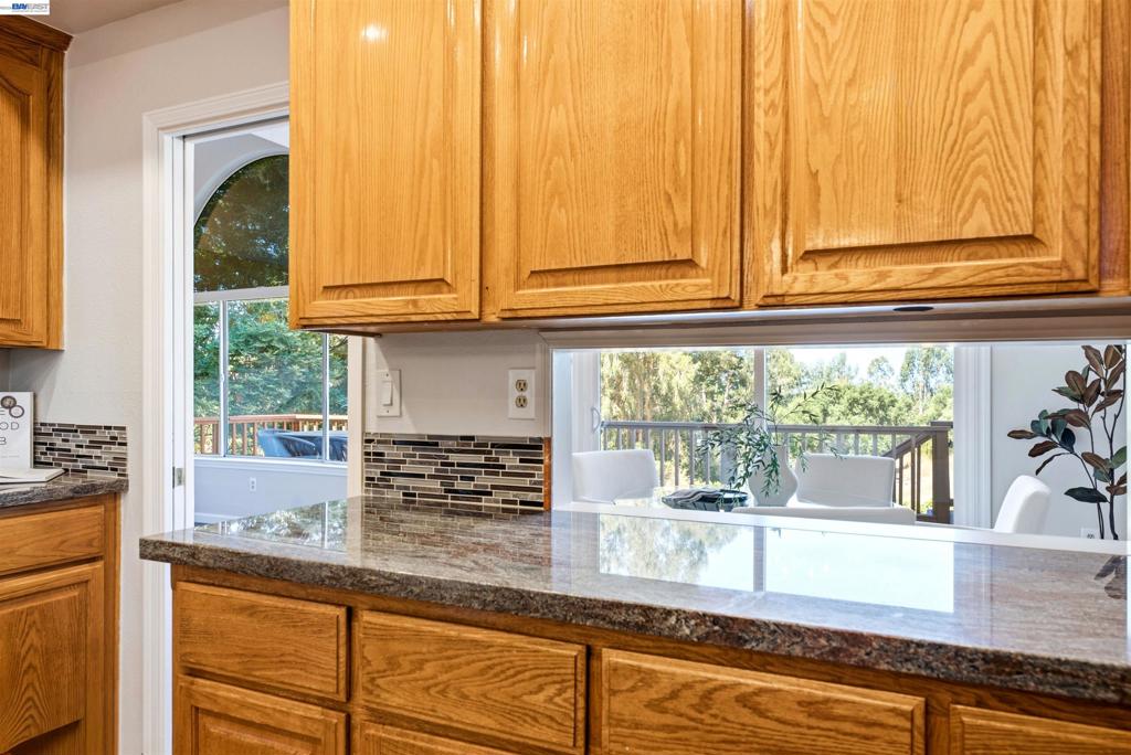 23661 Glenbrook Lane Property Photo 34