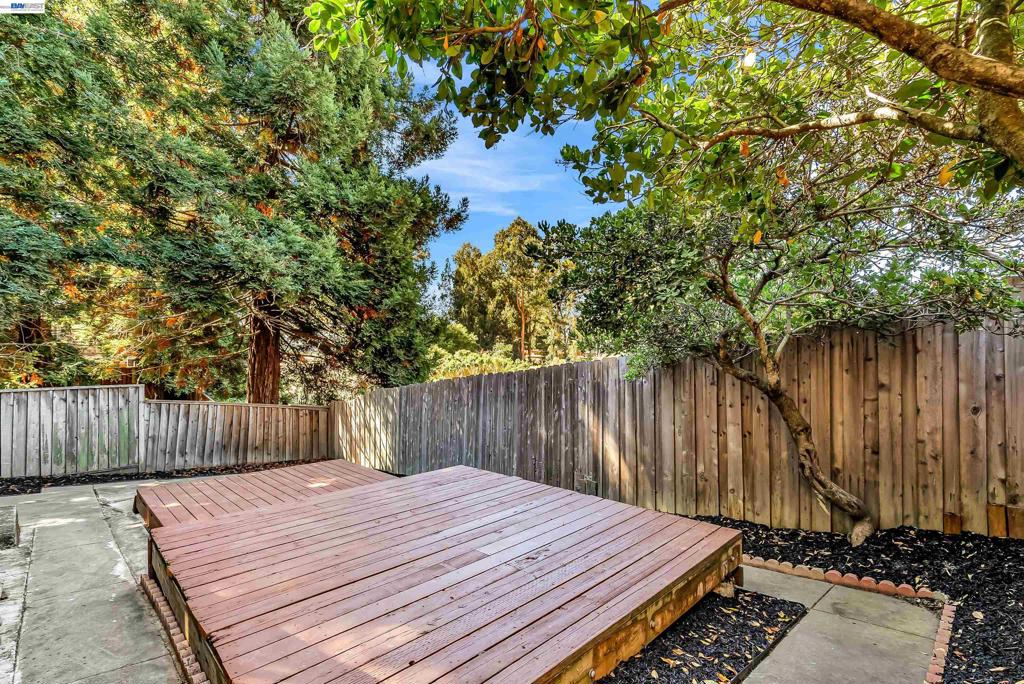 23661 Glenbrook Lane Property Photo 87