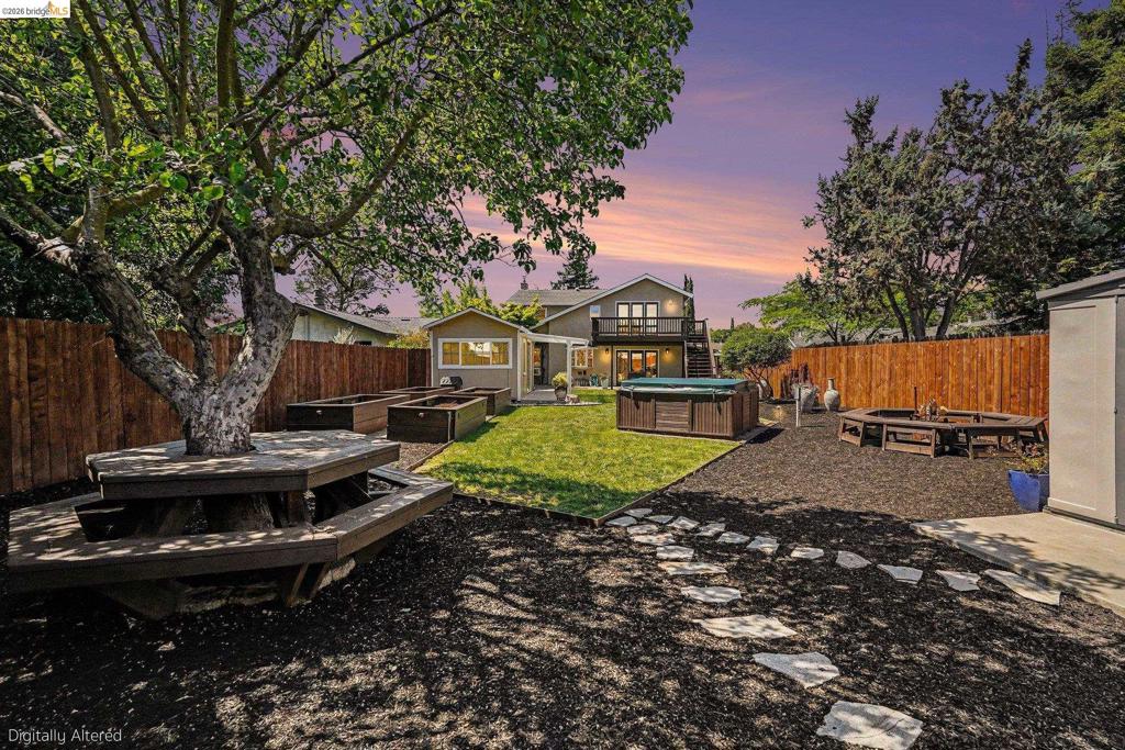 2092 Casa Grande St Property Photo 46