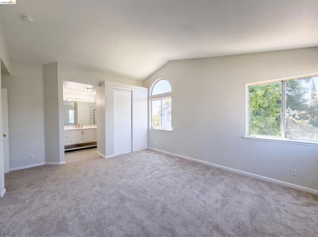 5150 Brookfield Ct Property Photo 4