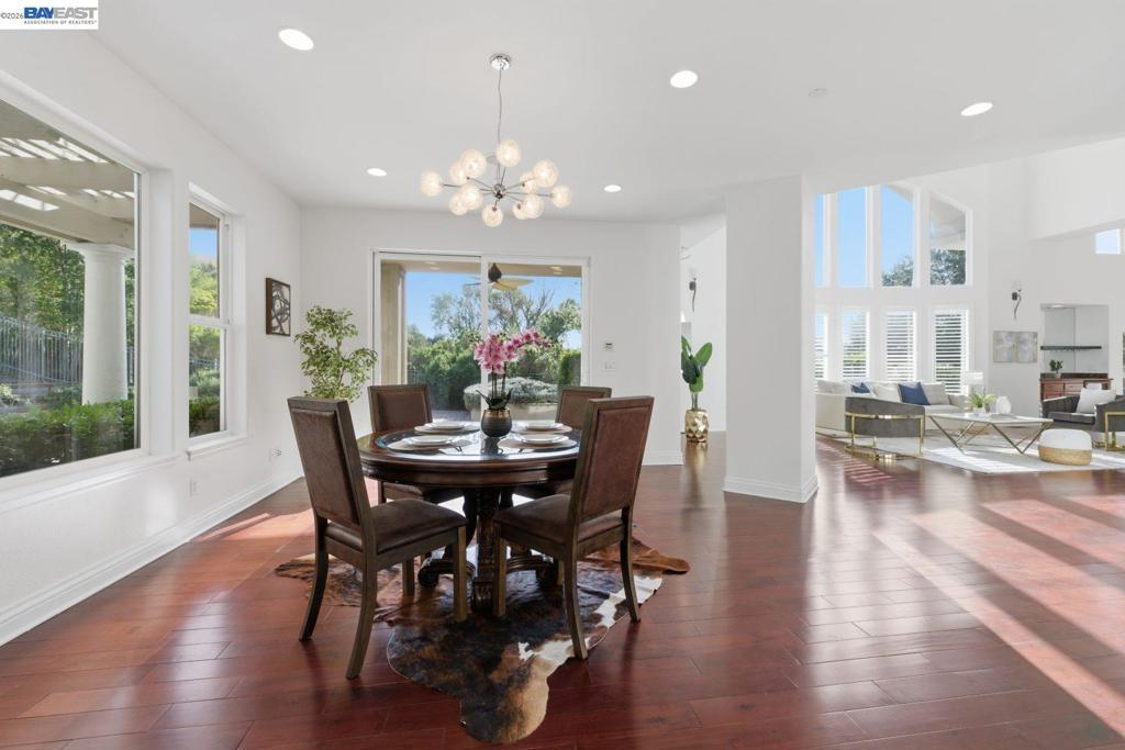 48564 Avalon Heights Ter Property Photo 15