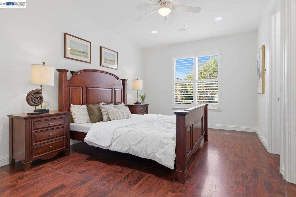 48564 Avalon Heights Ter Property Photo 25