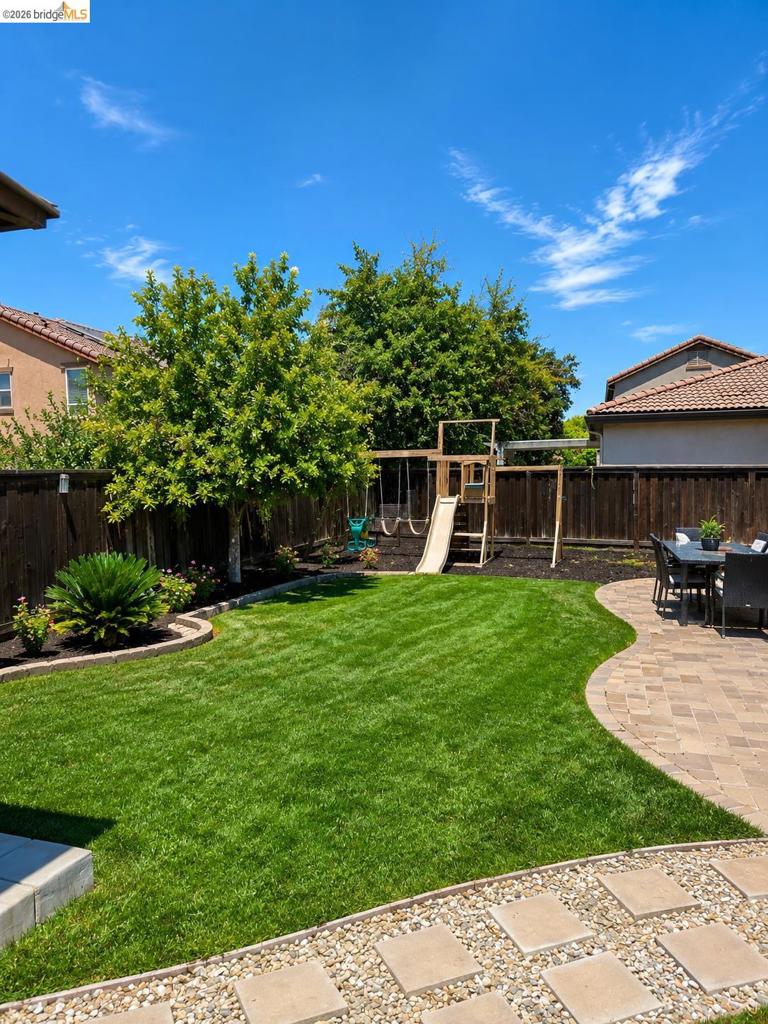 697 Landmark Pt Property Photo 23