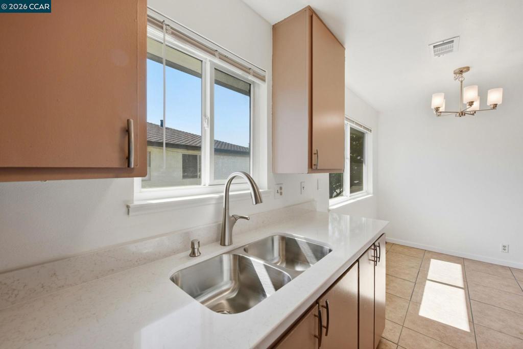 34732 Skylark Dr 4 Property Photo 11