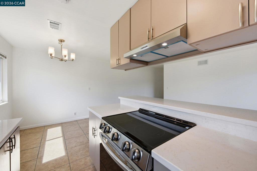 34732 Skylark Dr 4 Property Photo 12