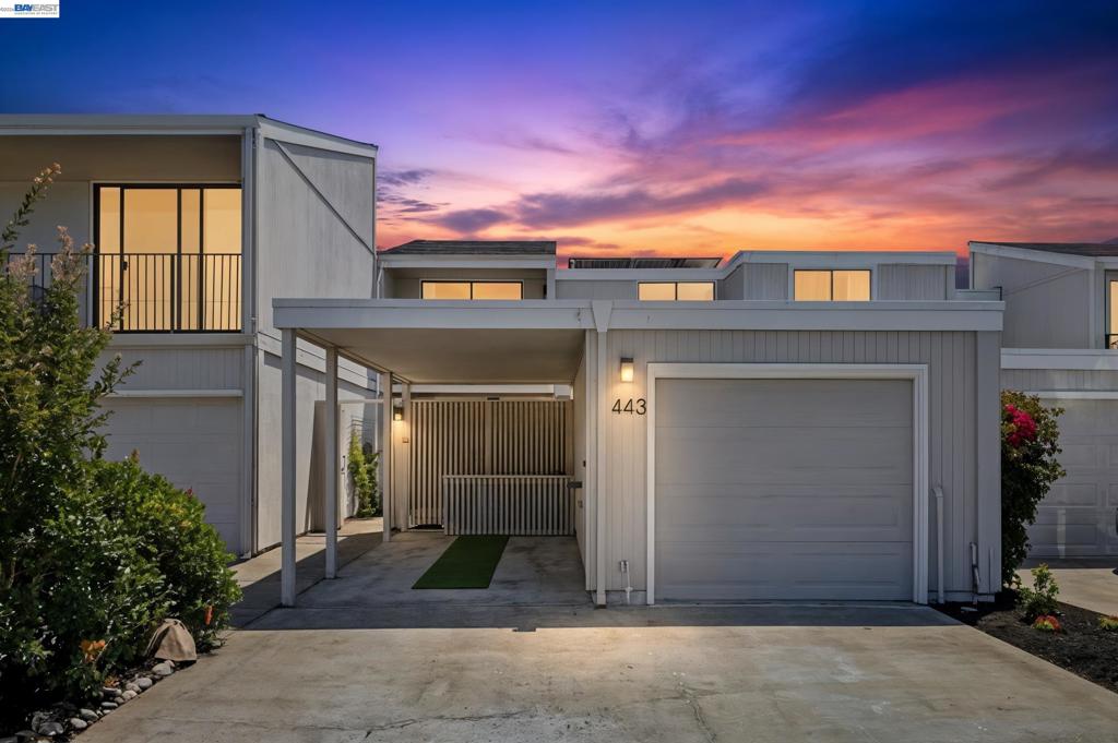 443 Cola Ballena Property Photo 2