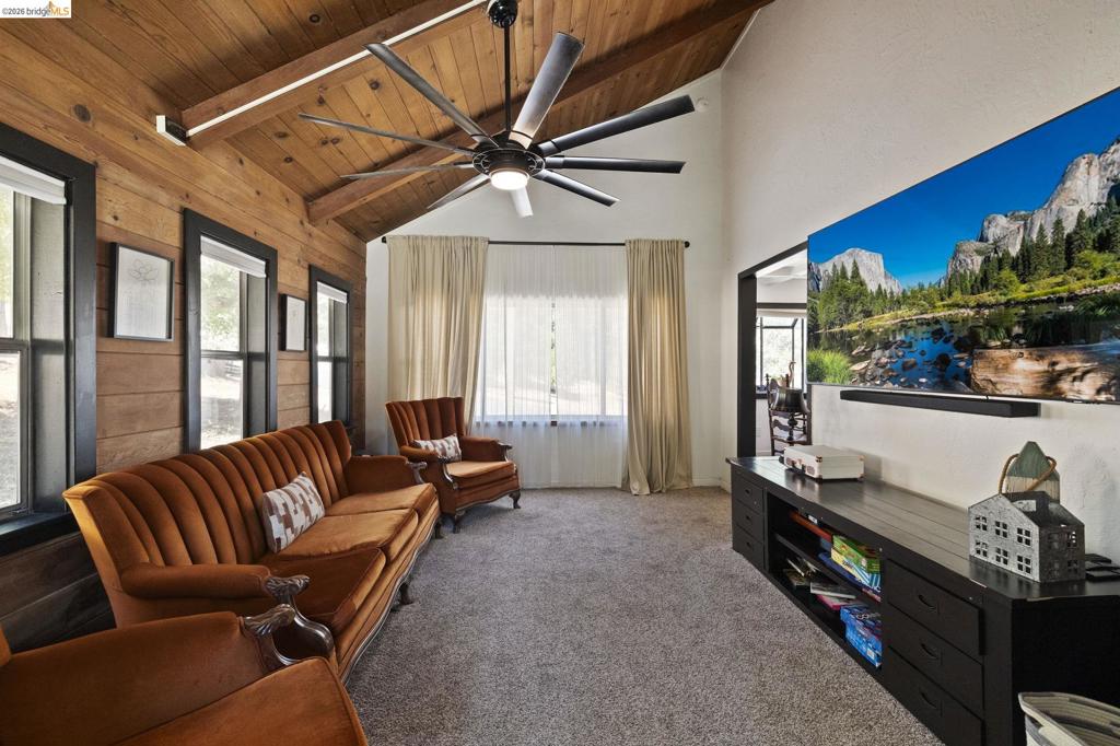 20785 Buttercup Cir Property Photo 13