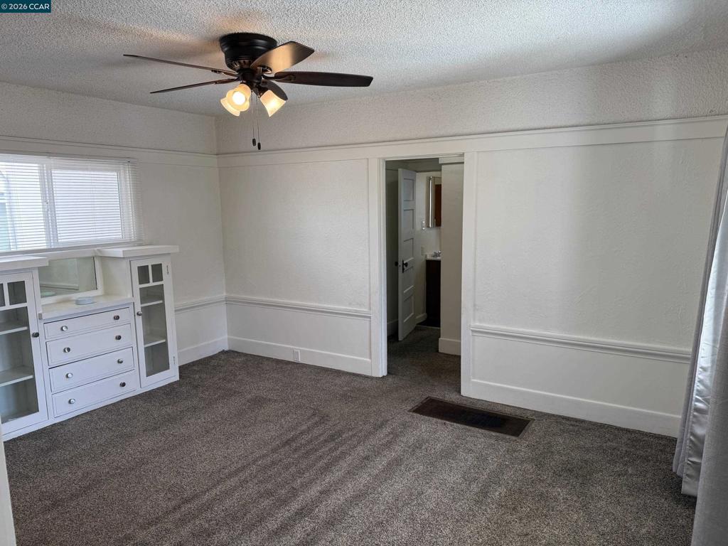 2615 Humboldt Ave Property Photo 5