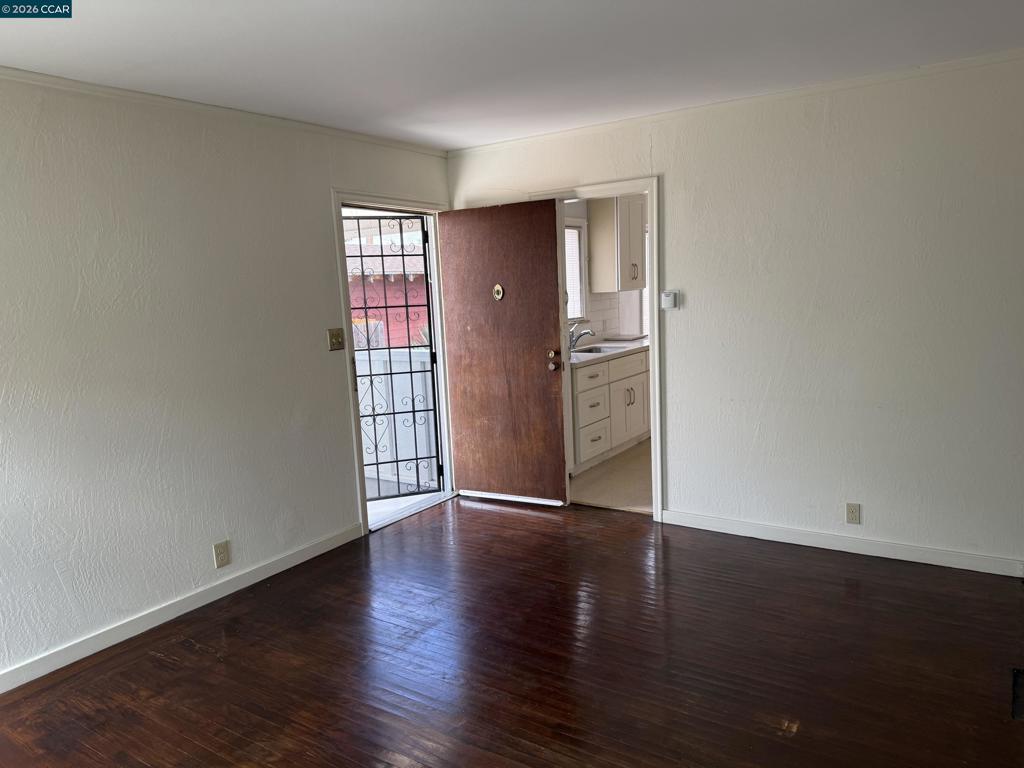 2615 Humboldt Ave Property Photo 26