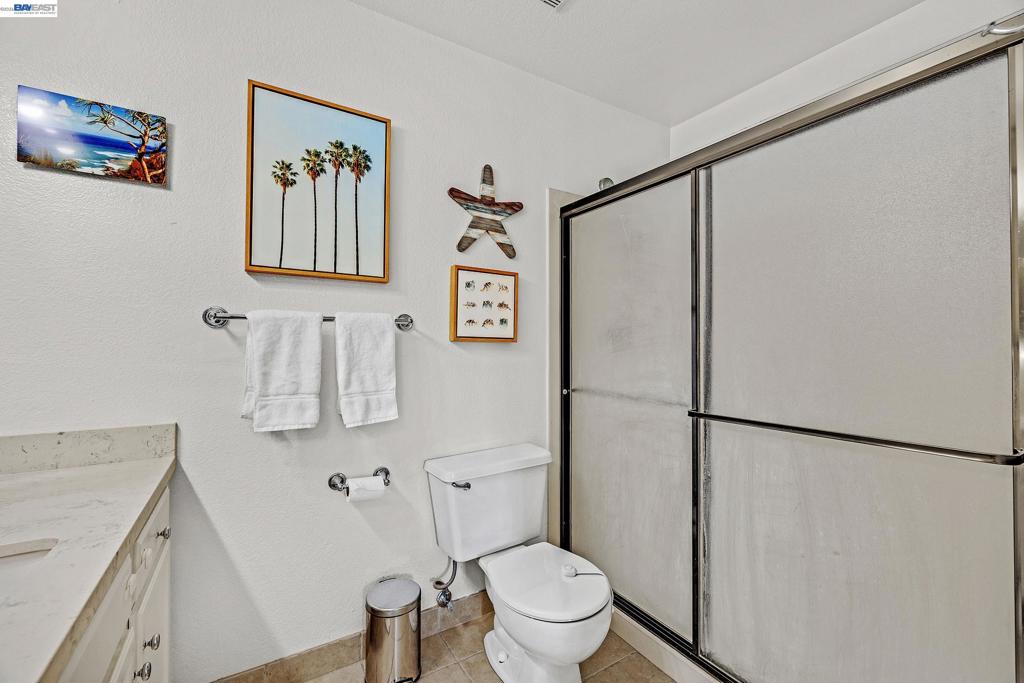 13725 Seagate Dr Property Photo 24
