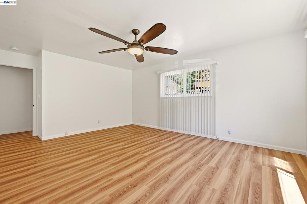 10160 Crow Canyon Rd Property Photo 14